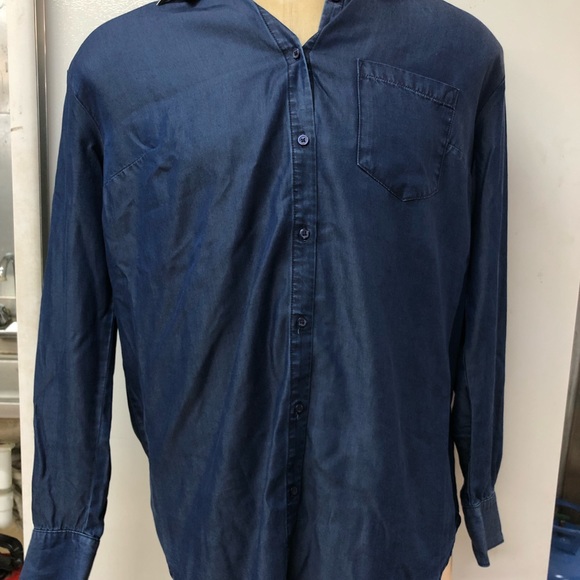 Men’s button up shirt - Picture 2 of 4